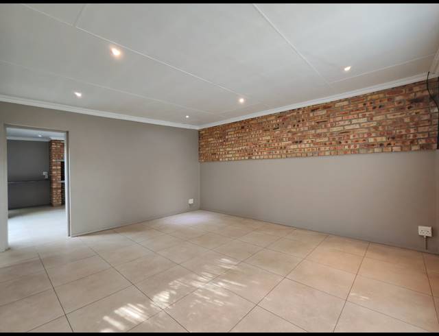 4 BEDROOM HOUSE FOR SALE IN ARCON PARK